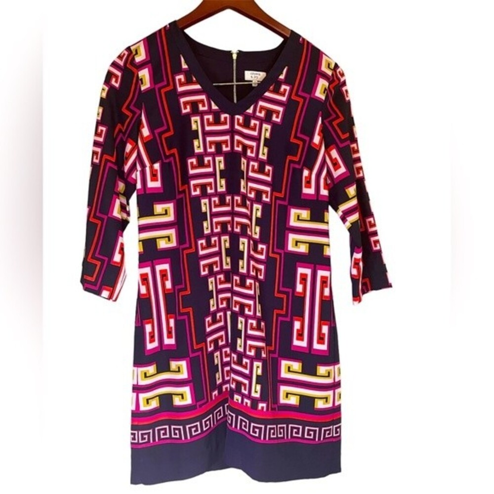 Crown & Ivy|  Geometric Pattern Shift Dress